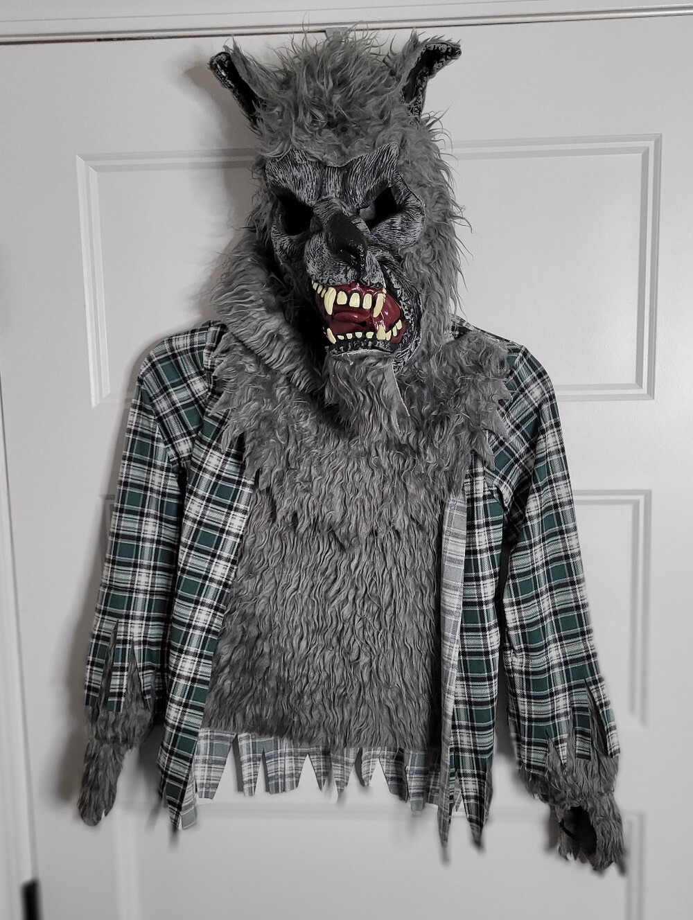 Spirit youth size M werewolf costume & mask